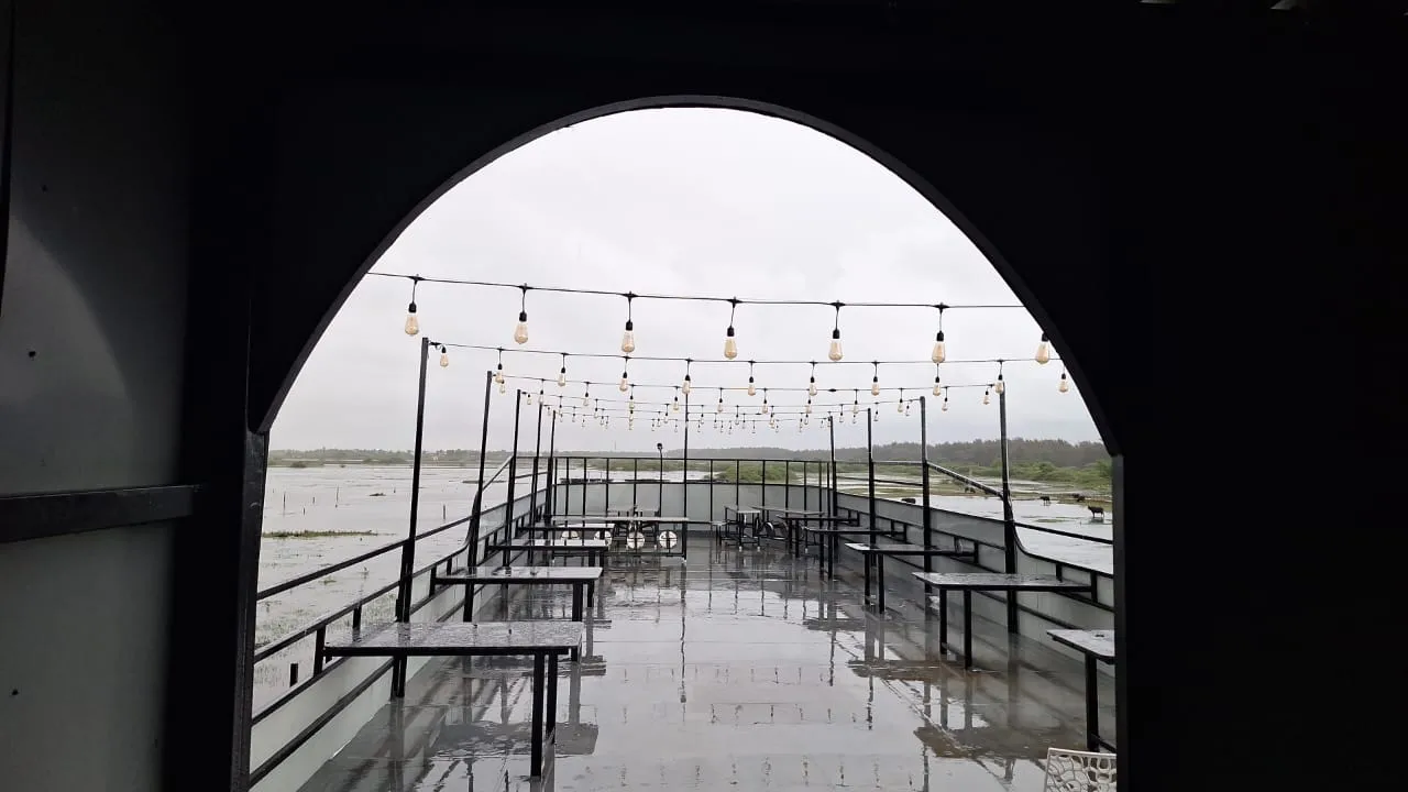 Rooftop Cocktail Hour